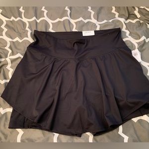Nwt old navy powersoft extra high waist skort XL Black